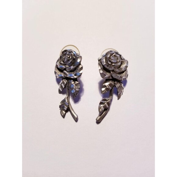 Pewter Roses Handmade Earrings Floral Post Drop Style SC407 - Picture 7 of 9
